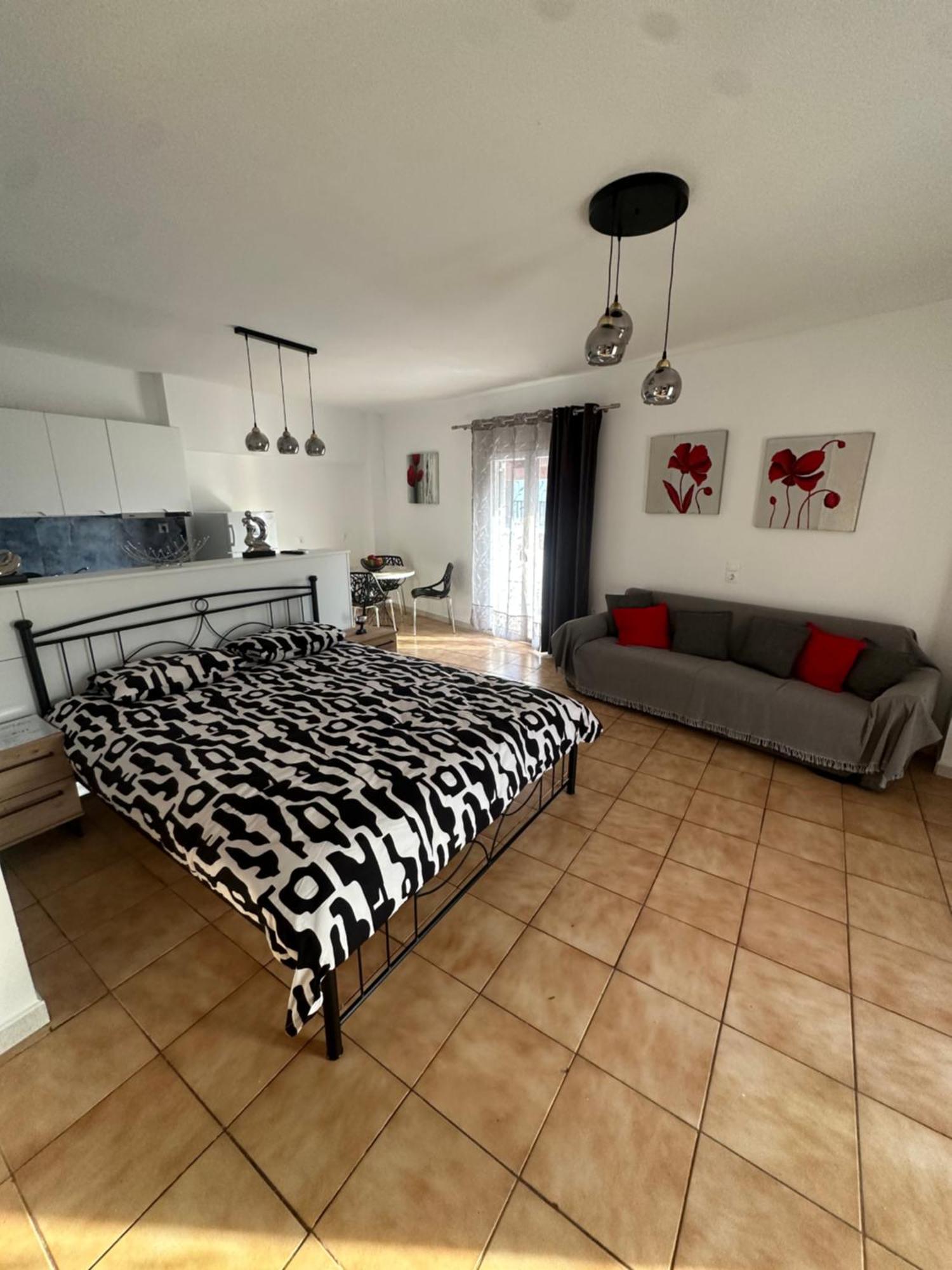 Parthenis Appartments Питагорио Екстериор снимка